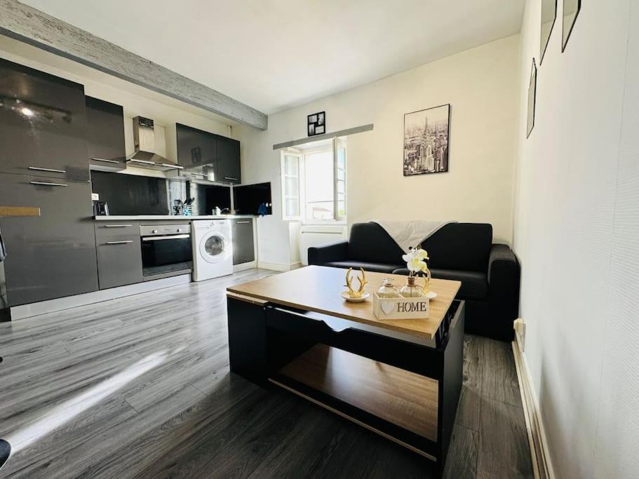 Apartmán Isval Wifi-Hyper Centre Cognac Exteriér fotografie