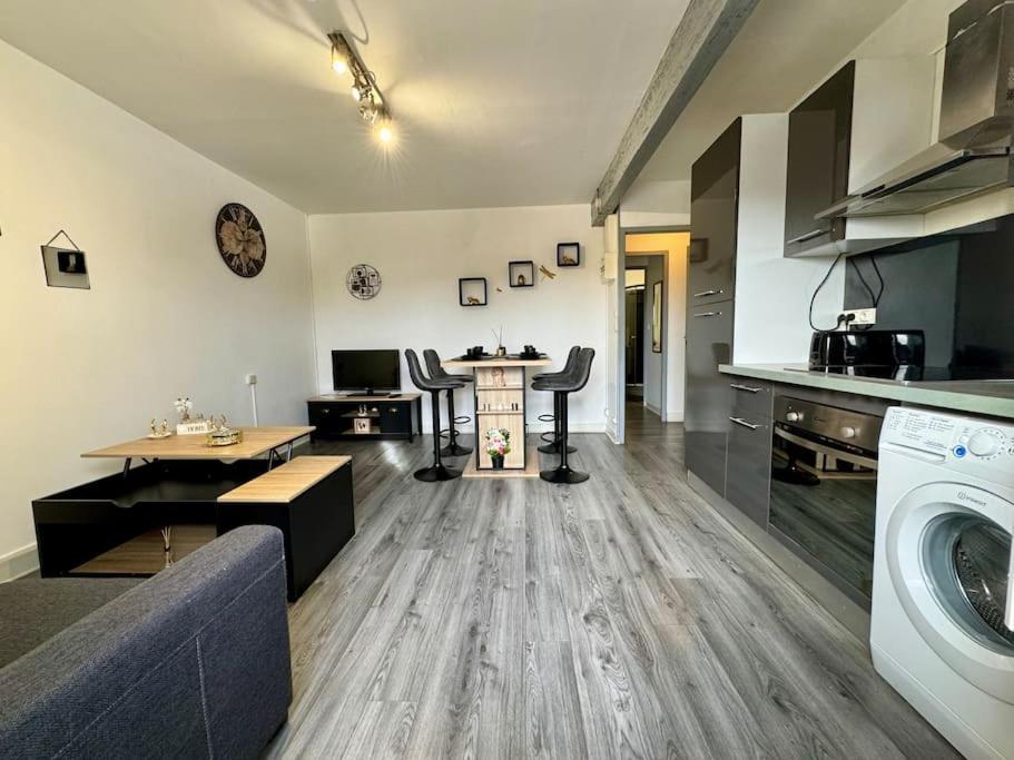 Apartmán Isval Wifi-Hyper Centre Cognac Exteriér fotografie